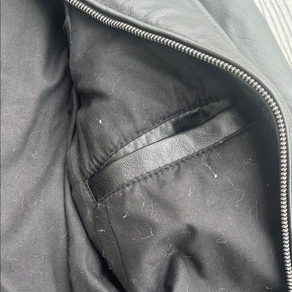 Men's Black Leather Jacket - Picture 7 of 12